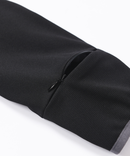PHYPS MOTORCYCLE(フィップスモーターサイクル)の「H-Tech Dry Active Stretch Hoodie Long Sleeve Black(Tシャツ/カットソー・レディース・その他・SMALL/MEDIUM/LARGE/X-LARGE)」の12枚目の写真
