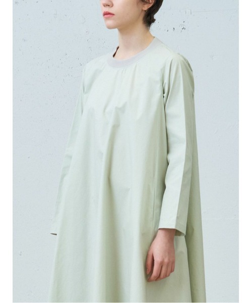 MidiUmi(ミディウミ)の「MidiUmi ロングスリーブプレンティワンピース(ワンピース・レディース・グリーン/ベージュ/ブラック/グレー・FREE)」の12枚目の写真