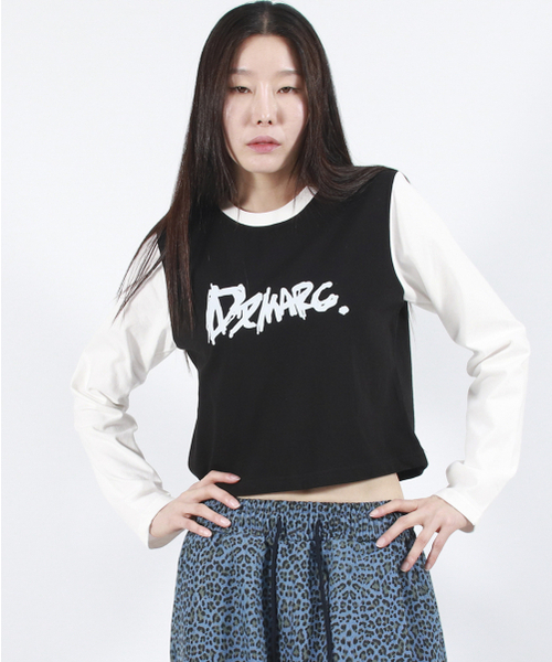 DEMARC(ドゥマーク)の「TOUCH LOGO COLOR-BLOCK SEMI CROP LONG SLEEVE - Black&White(Tシャツ/カットソー・レディース・その他・MEDIUM/LARGE)」の11枚目の写真