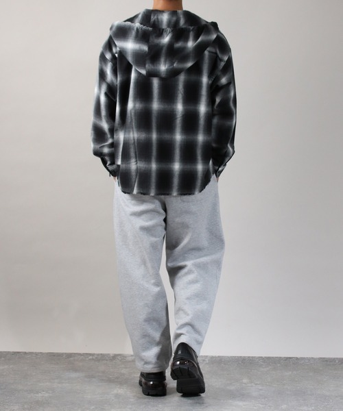 NYLAUS(ナイラス)の「【Nylaus】フード付き カットオフデザイン オンブレチェック シャツ ネルシャツ オーバーサイズシャツ 長袖シャツ(シャツ/ブラウス・メンズ・ブルー/ブラック/ブラウン・L/M)」の10枚目の写真