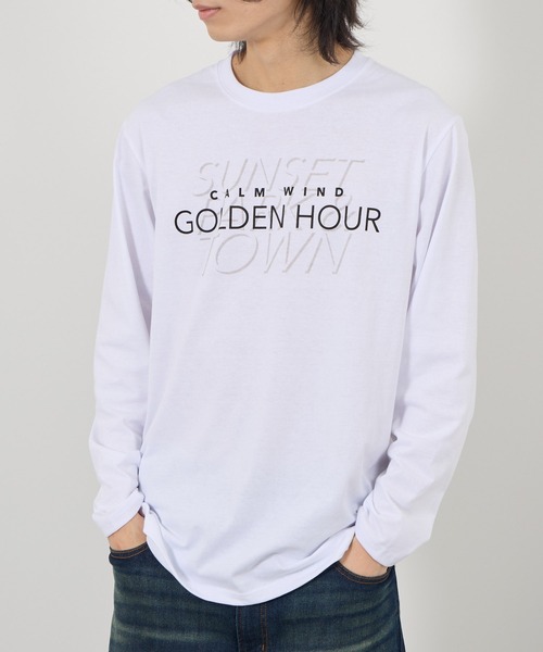 Mac-House(マックハウス)の「【T-GRAPHICS / ティーグラフィックス】ストリートロゴ長袖Tシャツ(Tシャツ/カットソー・メンズ・ブルー/グレー系1/ホワイト/ブラック/グレー系2・S/L/XL/M)」の2枚目の写真