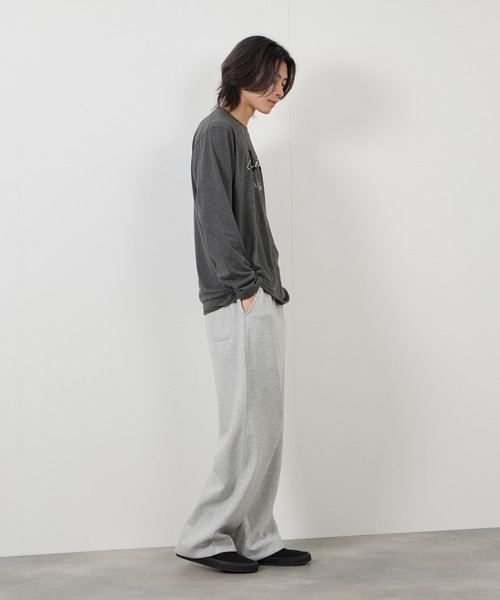 Mac-House(マックハウス)の「【T-GRAPHICS / ティーグラフィックス】ストリートロゴ長袖Tシャツ(Tシャツ/カットソー・メンズ・ブルー/グレー系1/ホワイト/ブラック/グレー系2・S/L/XL/M)」の8枚目の写真