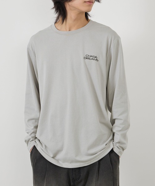 Mac-House(マックハウス)の「【T-GRAPHICS / ティーグラフィックス】ストリートロゴ長袖Tシャツ(Tシャツ/カットソー・メンズ・ブルー/グレー系1/ホワイト/ブラック/グレー系2・S/L/XL/M)」の14枚目の写真