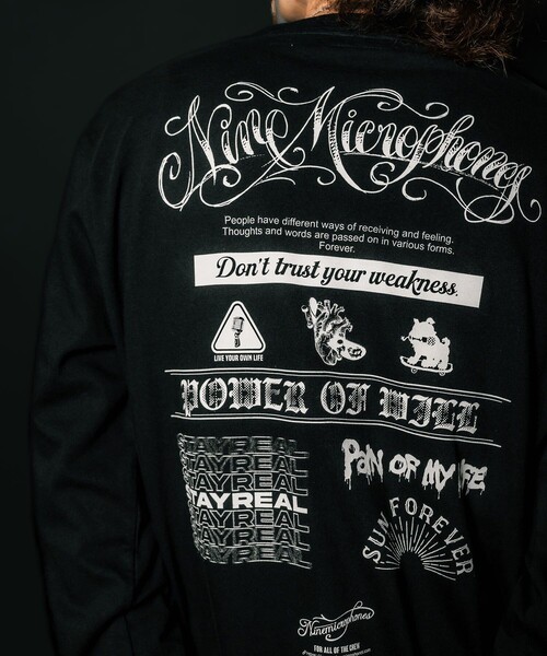 NineMicrophones(ナインマイクロフォンズ)の「Words L/S TEE(Tシャツ/カットソー・メンズ・ホワイト/バーガンディー/ブラック・LARGE/X-LARGE/XX-LARGE/MEDIUM)」の8枚目の写真