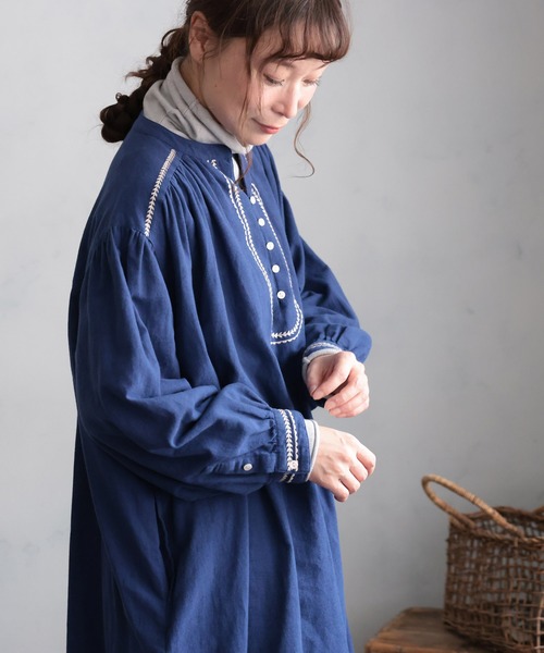 soulberry（ソウルベリー）の「ちいさな葉っぱの首飾りワンピース（ワンピース・レディース・ネイビー・5L/4L/3L/LL/L/M）」の6枚目の写真