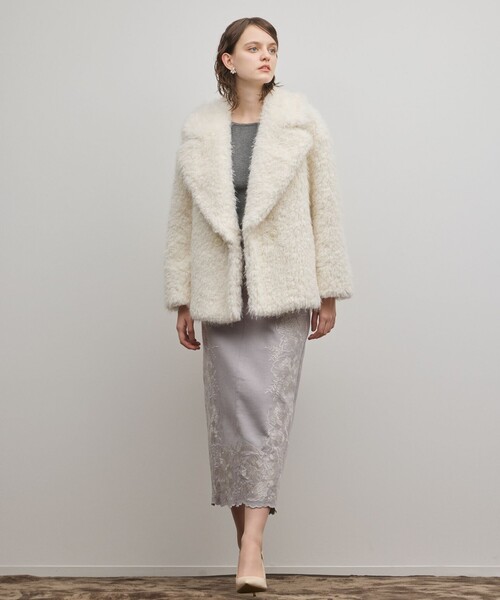 GRACE CONTINENTAL（グレースコンチネンタル）の「フェイクファーPコート（ピーコート・レディース・サックスブルー/キナリ・36）」の3枚目の写真