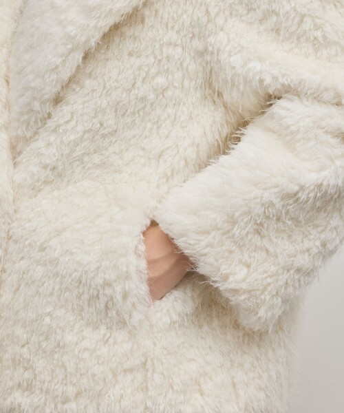 GRACE CONTINENTAL（グレースコンチネンタル）の「フェイクファーPコート（ピーコート・レディース・サックスブルー/キナリ・36）」の10枚目の写真