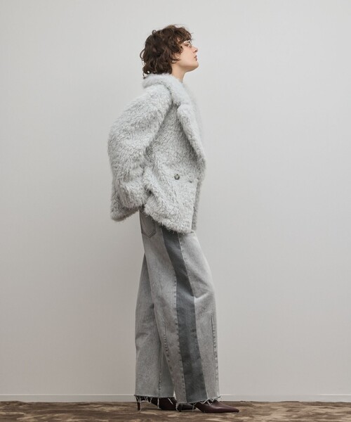 GRACE CONTINENTAL（グレースコンチネンタル）の「フェイクファーPコート（ピーコート・レディース・サックスブルー/キナリ・36）」の18枚目の写真