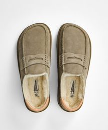 IYSO（イソ）の「エトゥ タウフェ（サンダル）」