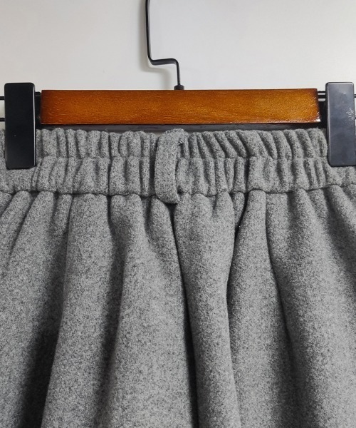 ONEP STAR(ワンピスター)の「ウール調タックパンツ(その他パンツ・レディース・グレー/チャコール・SMALL/MEDIUM/LARGE/X-LARGE)」の5枚目の写真