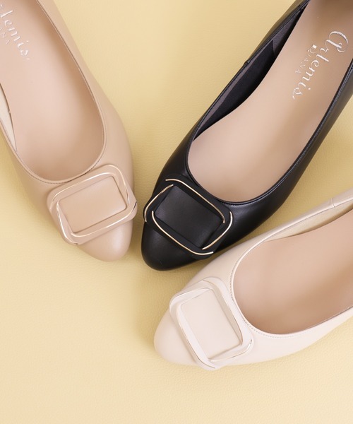 artemis by DIANA(アルテミスバイダイアナ)の「バックル付きソフトラウンドトゥパンプス(パンプス・レディース・アイボリー/ブラック/ベージュ・22.0cm/22.5cm/23.0cm/23.5cm/24.0cm/24.5cm/25.0cm)」の7枚目の写真