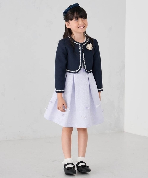 a.v.v（アーヴェヴェ）の「[KIDS][セレモニー]グログランフリルリボンカチューシャ（カチューシャ・キッズ・ネイビー/アイボリー・120）」の10枚目の写真