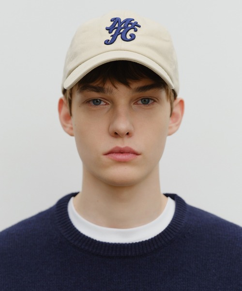 MARITHE + FRANCOIS GIRBAUD（マリテフランソワジルボー）の「MFG EMBLEM CAP（キャップ・レディース・Navy/Beige・フリー）」の2枚目の写真
