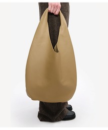 A.P.C.（アーペーセー）の「LE NEIGE（ハンドバッグ）」