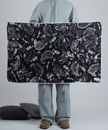 poq（ピーオーキュー）の「ボアファーブランケット - Get Out in My Area（ブランケット）」