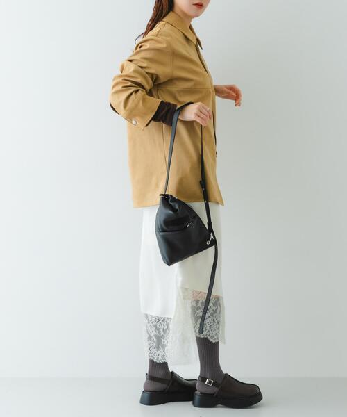 RODE SKO(ロデスコ)の「BEAURE カウレザー3WAYショルダーバッグ(ショルダーバッグ・レディース・シルバー/ブラック・-)」の6枚目の写真