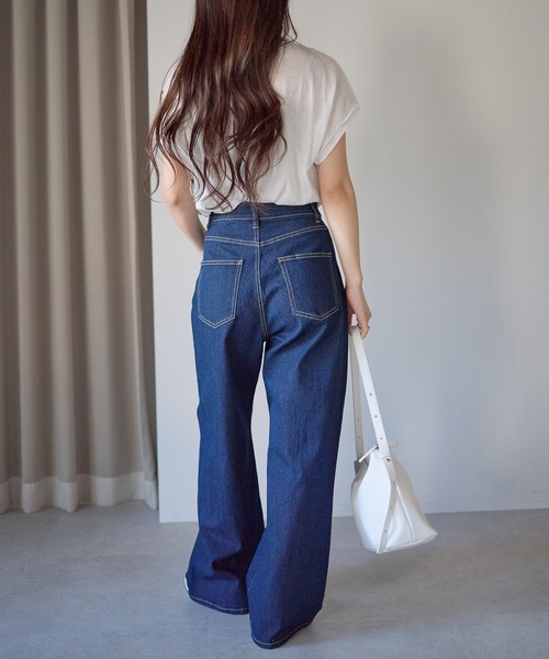 PREFERIR(プレフェリール)の「リサイクルデニム ワイドパンツ(ウエストゴム)(デニムパンツ・レディース・ブルー/ブラック/ネイビー・MEDIUM)」の2枚目の写真