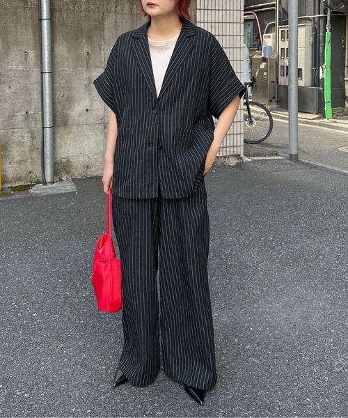 PILIT（ピリット）の「【セットアップ可】５分袖ジャケット（テーラードジャケット・レディース・ブラック/ブラック系その他/ベージュ・MEDIUM）」の4枚目の写真