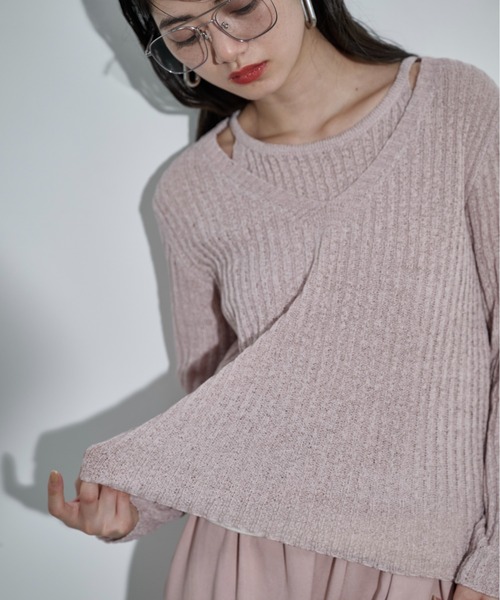 THE YOn(ザヨン)の「フェイクレイヤードスラブニットトップス(ニット/セーター・レディース・ピンク/ベージュ/ブラック/アイボリー・FREE)」の11枚目の写真