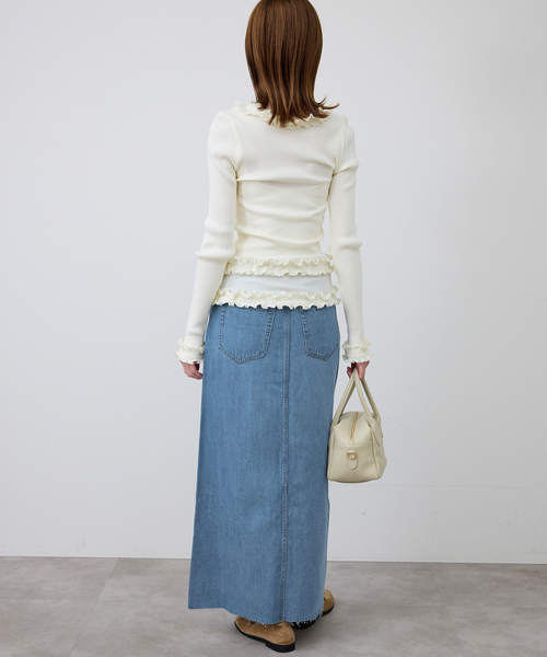 SLOBE IENA（スローブイエナ）の「《WEBのみ4サイズ展開/》LE DENIM スリットフレアデニムスカート（デニムスカート・レディース・ネイビー/ブルー系その他・34/36/38/40）」の19枚目の写真