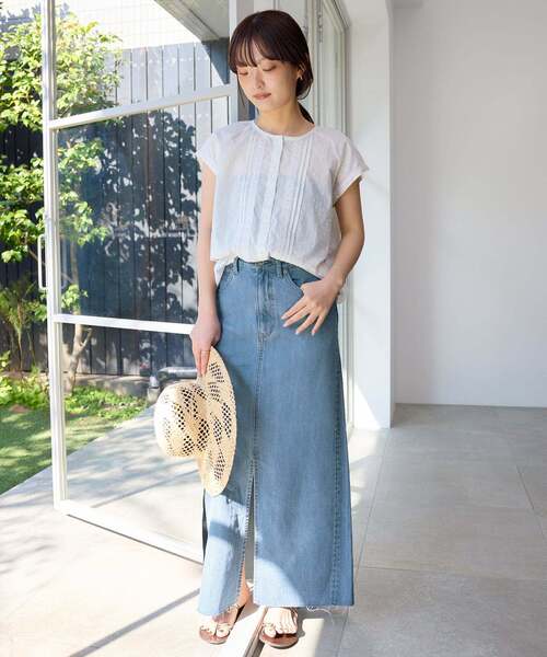 SLOBE IENA（スローブイエナ）の「《WEBのみ4サイズ展開》LE DENIM スリットフレアデニムスカート（デニムスカート・レディース・ネイビー/ブルー系その他・34/36/38/40）」の19枚目の写真