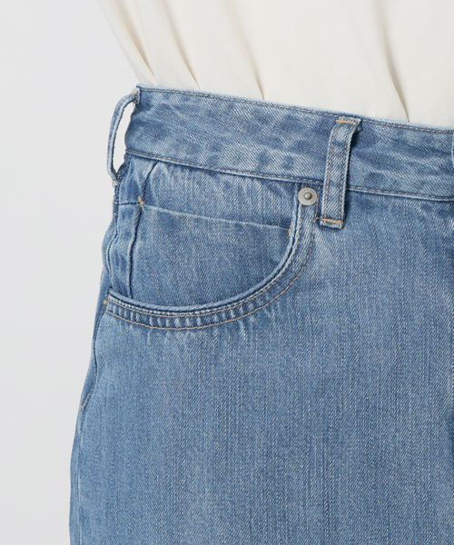 SLOBE IENA（スローブイエナ）の「《WEBのみ4サイズ展開》LE DENIM スリットフレアデニムスカート（デニムスカート・レディース・ネイビー/ブルー系その他・34/36/38/40）」の16枚目の写真