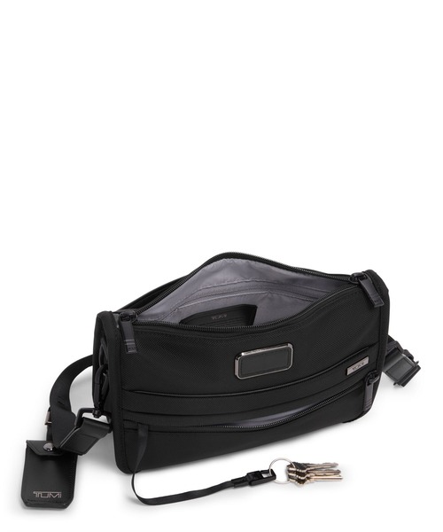 TUMI(トゥミ)の「TUMI ALPHA(アルファ) コンバーチブル・クラッチ・クロスボディ(ショルダーバッグ・メンズ・ブラック・FREE)」の3枚目の写真