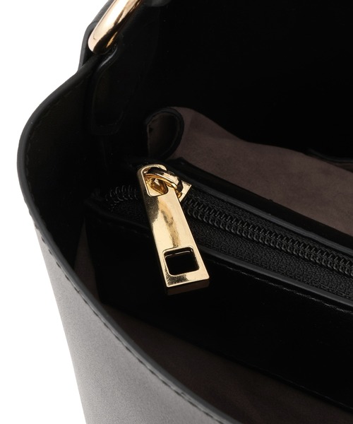 VIS(ビス)の「楕円ひねり3層ショルダーバッグ/2WAY(ショルダーバッグ・レディース・キナリ/ベージュ/ブラック・FREE)」の11枚目の写真