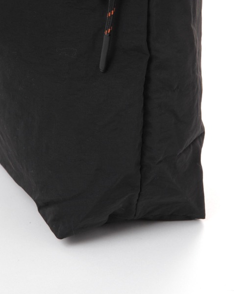 GLOBAL WORK（グローバルワーク）の「UNIVERSAL OVERAL/トートバッグ/一部店舗限定/633991（クラッチバッグ・メンズ・ホワイト/ブルー系その他4/ブラック・FREE）」の16枚目の写真