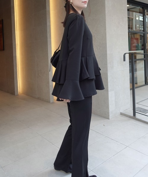 CORNERS（コーナーズ）の「オケージョンペプラムブラウス（シャツ/ブラウス・レディース・ブラック・M）」の10枚目の写真