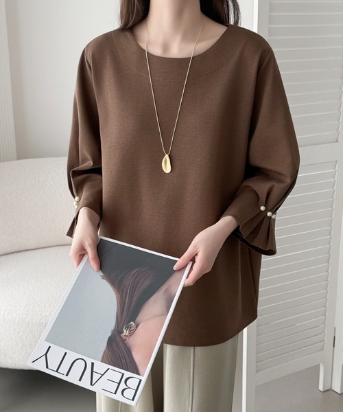 ABITOKYO（アビトーキョー）の「袖タックパールデザインブラウス（シャツ/ブラウス・レディース・ベージュ/モカ/ブラック・FREE）」の17枚目の写真