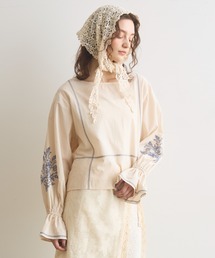 Crisp（クリスプ）の「フラワー刺繍ショートブラウス（シャツ/ブラウス）」