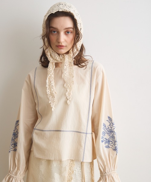 Crisp（クリスプ）の「フラワー刺繍ショートブラウス（シャツ/ブラウス・レディース・イエロー/アイボリー・FREE）」の15枚目の写真