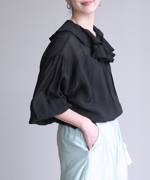 reca(レカ)の「フリルカラーシアーブラウス(シャツ/ブラウス・レディース・グレー/ブラック/ベージュ・M)」の7枚目の写真