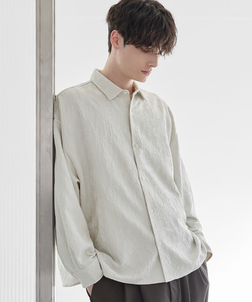 ETELIO（エテリオ）の「総柄ジャガードリラクシングシャツ（シャツ/ブラウス・メンズ・チャコール/ホワイト/ブラック/ワイン・S/M/L/XL）」の6枚目の写真