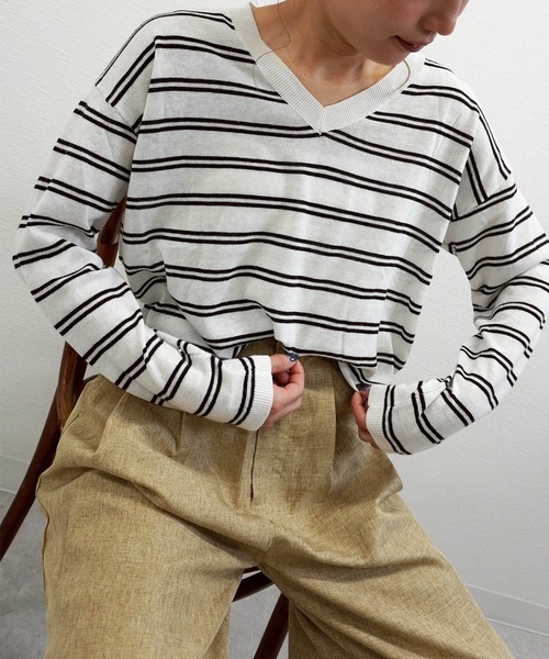 gossara（ゴサラ）の「【秋まで使える】Vネックリネン混プルオーバー（Tシャツ/カットソー・レディース・オフホワイト/ネイビー/ブラウン・FREE）」の20枚目の写真