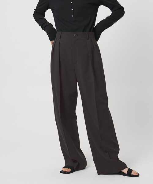 MARW UNITED ARROWS(マルゥ ユナイテッドアローズ)の「<MARW UNITED ARROWS>インタック パンツ(スラックス・レディース・ブラック/モカ/ダークグレー・36/38)」の1枚目の写真