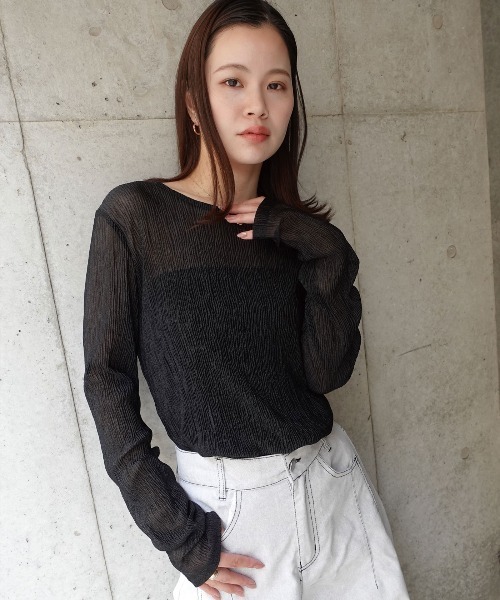 CORNERS（コーナーズ）の「袖ギャザープリーツラメトップス（Tシャツ/カットソー・レディース・ブラック/チャコールグレー/オフホワイト・M）」の9枚目の写真