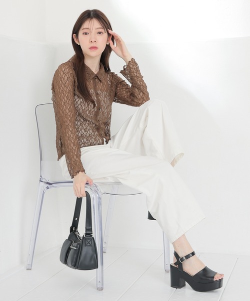 Honeys(ハニーズ)の「レースシャツ(カーディガン/ボレロ・レディース・ブラウン/ホワイト/アイボリー/ブラック・L/LL/M/S)」の14枚目の写真