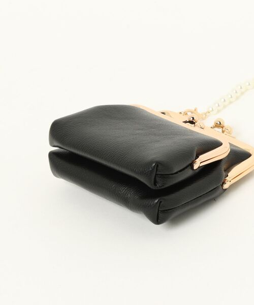 Mignonjour(ミニョンジュール)の「FReePLACe/がま口 ミニパールショルダーバッグ X12790(ショルダーバッグ・レディース・ブラック・FREE)」の4枚目の写真