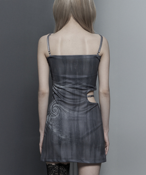 ETRE AU SOMMET（エトレオソメ）の「Side Cut-Out Mini One-Piece (Charcoal)（ワンピース・レディース・チャコールグレー・1/2）」の3枚目の写真