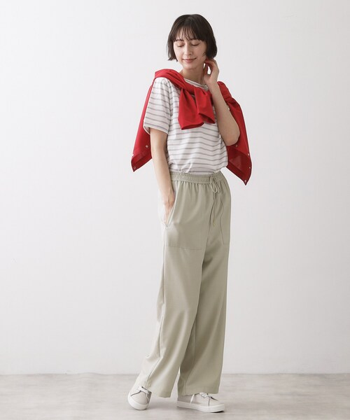 Dessin（デッサン）の「【接触冷感/ウエストゴム/洗える】イージーワイドパンツ（その他パンツ・レディース・ネイビー/ナチュラル/サックスブルー・03/02/01/00）」の6枚目の写真