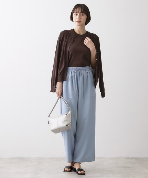 Dessin（デッサン）の「【接触冷感/ウエストゴム/洗える】イージーワイドパンツ（その他パンツ・レディース・ネイビー/ナチュラル/サックスブルー・03/02/01/00）」の10枚目の写真