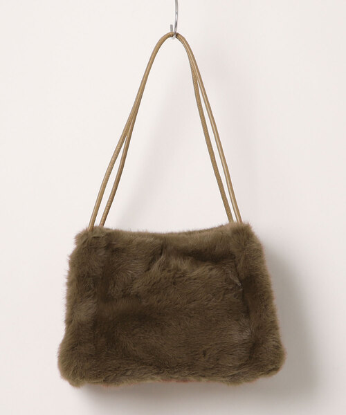 Three Four Time（ｽﾘｰﾌｫｰﾀｲﾑ）の「フェイクファースクエアトート（トートバッグ・レディース・ブラウン・FREE）」の2枚目の写真