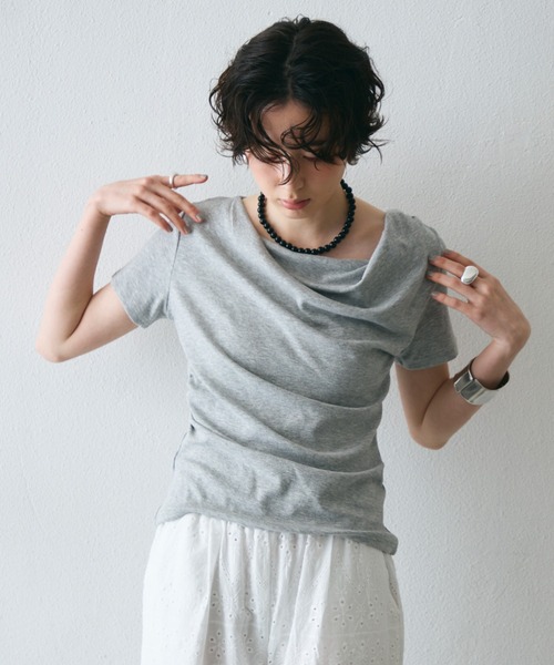 Trish(トリッシュ)の「ドレープ半袖カットソー(Tシャツ/カットソー・レディース・ホワイト/ブラック/グレー・FREE)」の15枚目の写真
