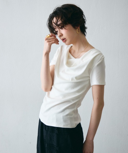 Trish(トリッシュ)の「ドレープ半袖カットソー(Tシャツ/カットソー・レディース・ホワイト/ブラック/グレー・FREE)」の5枚目の写真