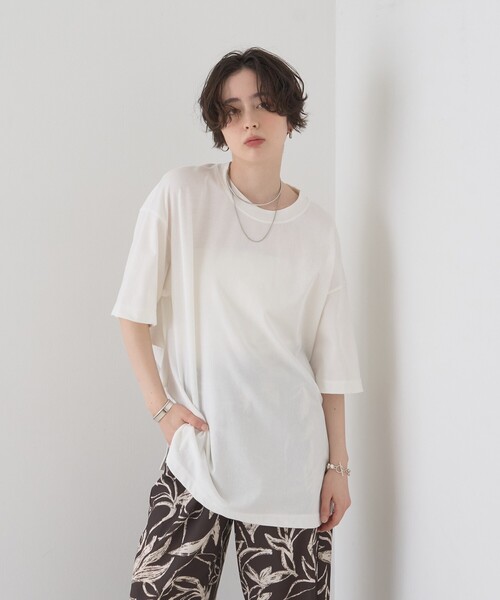 Rouge vif Anna(ルージュヴィフアンナ)の「コットンバックドレープTシャツ/セミロング丈(Tシャツ/カットソー・レディース・ホワイト/モカ・フリー)」の13枚目の写真