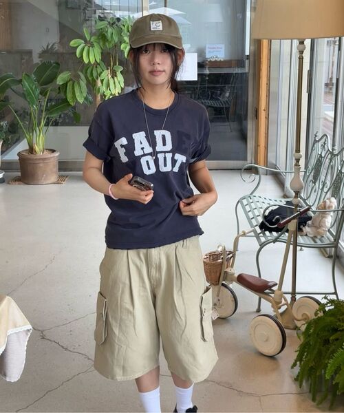 XTONZ(エクストーンズ)の「XF014 アーチアップリケダメージウォッシングTシャツ (NAVY)(Tシャツ/カットソー・レディース・その他・SMALL/MEDIUM/LARGE)」の11枚目の写真
