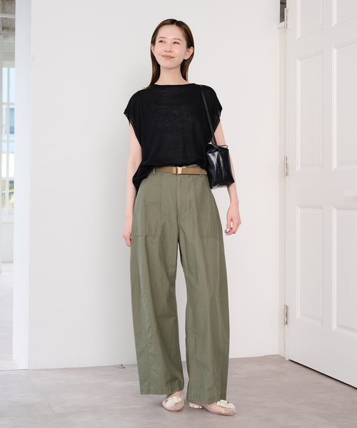 U by SPICK&SPAN（ユーバイスピックアンドスパン）の「《接触冷感》ウォッシャブルリネンブレンドプルオーバー（ニット/セーター・レディース・ブラック/ホワイト/グリーン・FREE）」の18枚目の写真