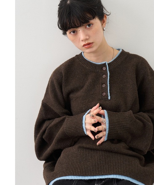 NOGLE(ノグル)の「【NOGLE/ノグル】ウールレイヤードヘンリーネックニット(ニット/セーター・レディース・ブラウン/グレー/レッド/グリーン系/ネイビー/ライトグレー・FREE)」の1枚目の写真